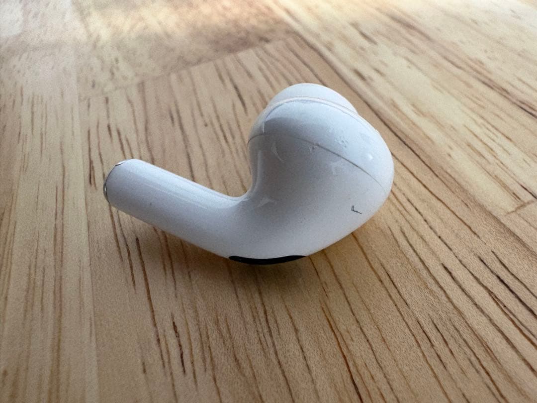 Apple AirPodsPro2 充電ケース及び右耳のみ(USB-C)