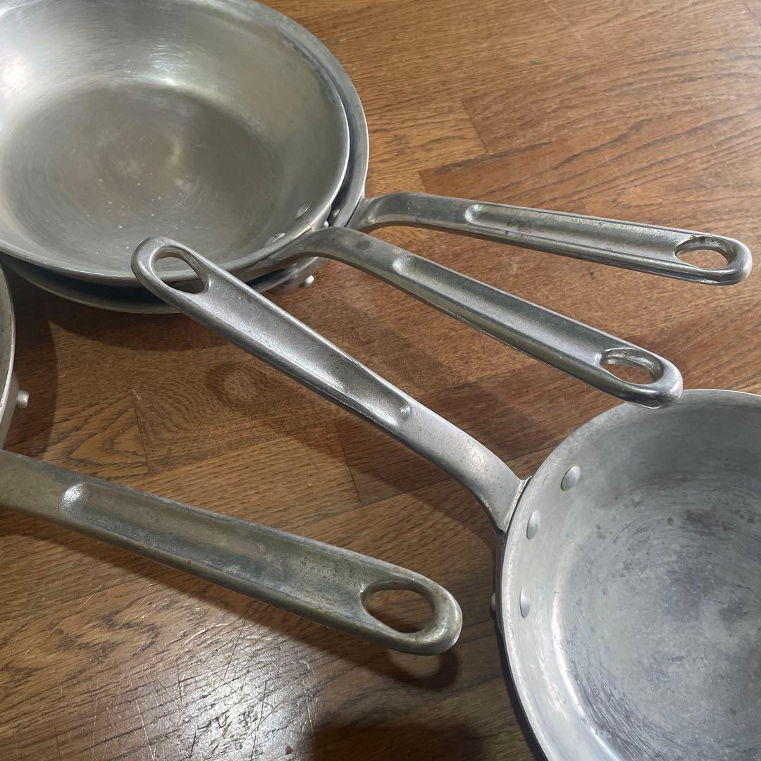 t*2様 AKAOアルミ製フライパン セット 21cm 24cm