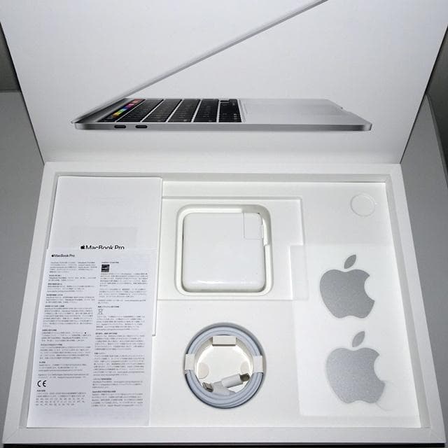 【美品】MacBook Pro 13_2020 i7/16GB/512GB_US