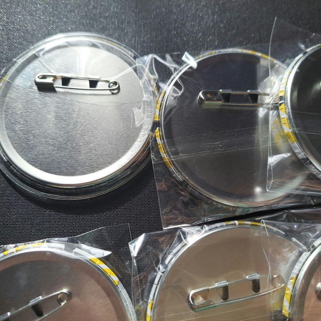 ワンピース アルティメットクルー缶バッジ ルッチ　8つセット