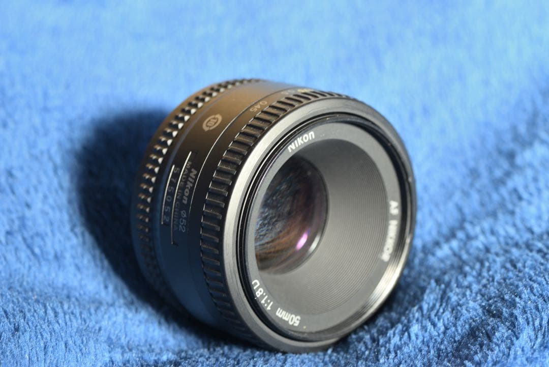 Nikon AF Nikkor 50mm f/1.8D 単焦点レンズ