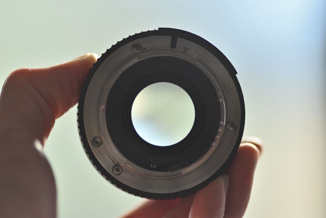 Nikon AF Nikkor 50mm f/1.8D 単焦点レンズ