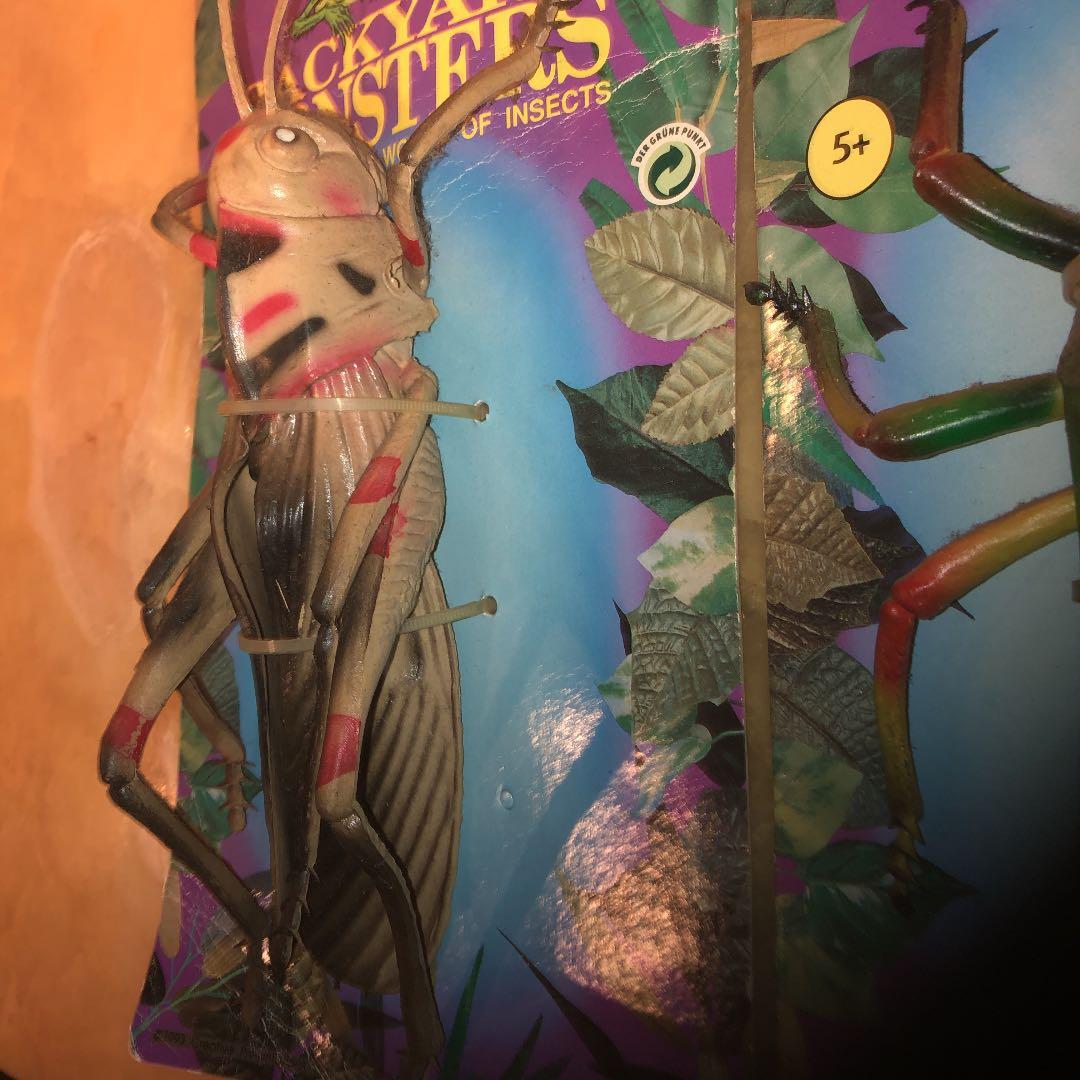 backyardMonsters1994レア 巨大昆虫 フィギュア 4種類