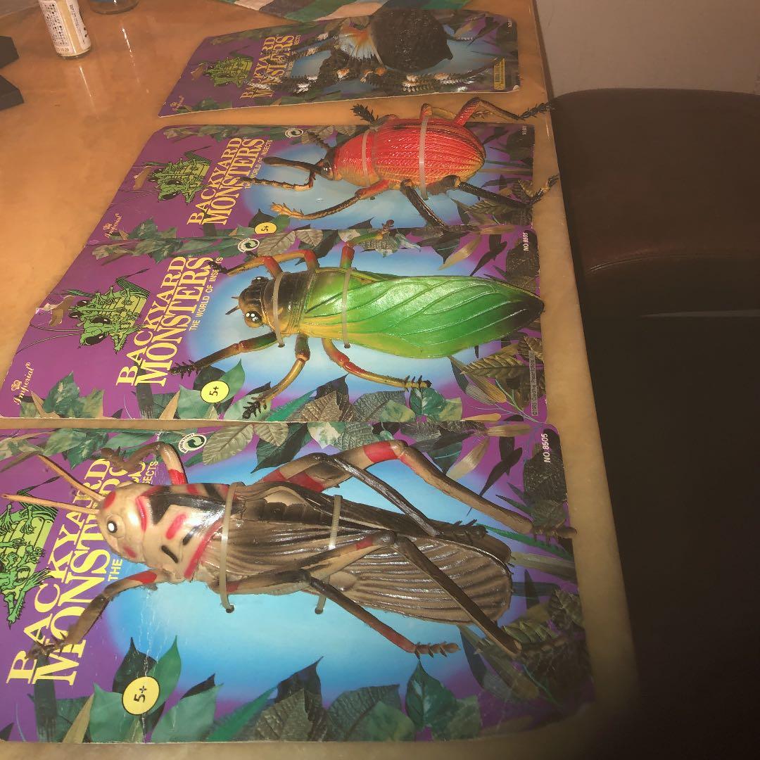 backyardMonsters1994レア 巨大昆虫 フィギュア 4種類