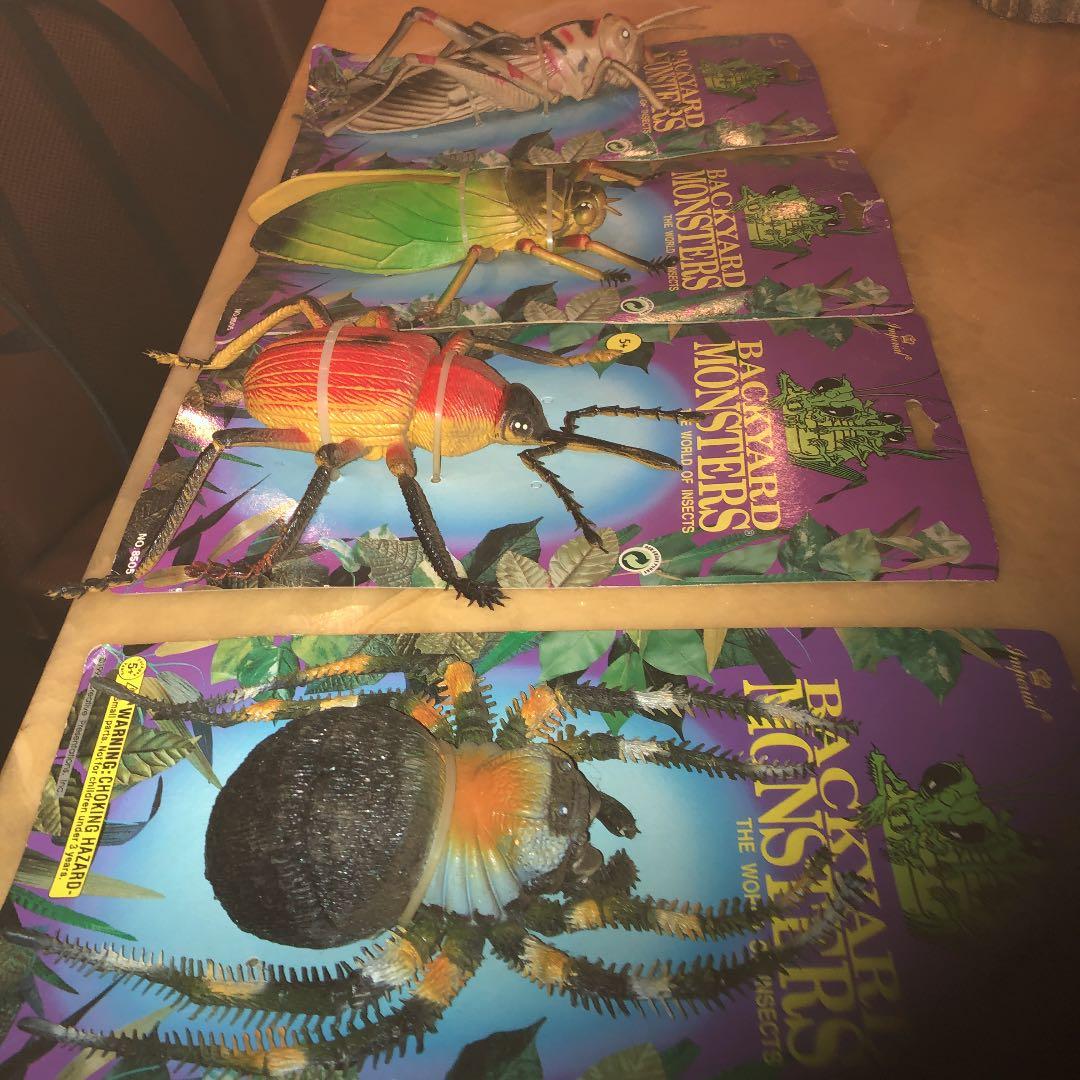 backyardMonsters1994レア 巨大昆虫 フィギュア 4種類