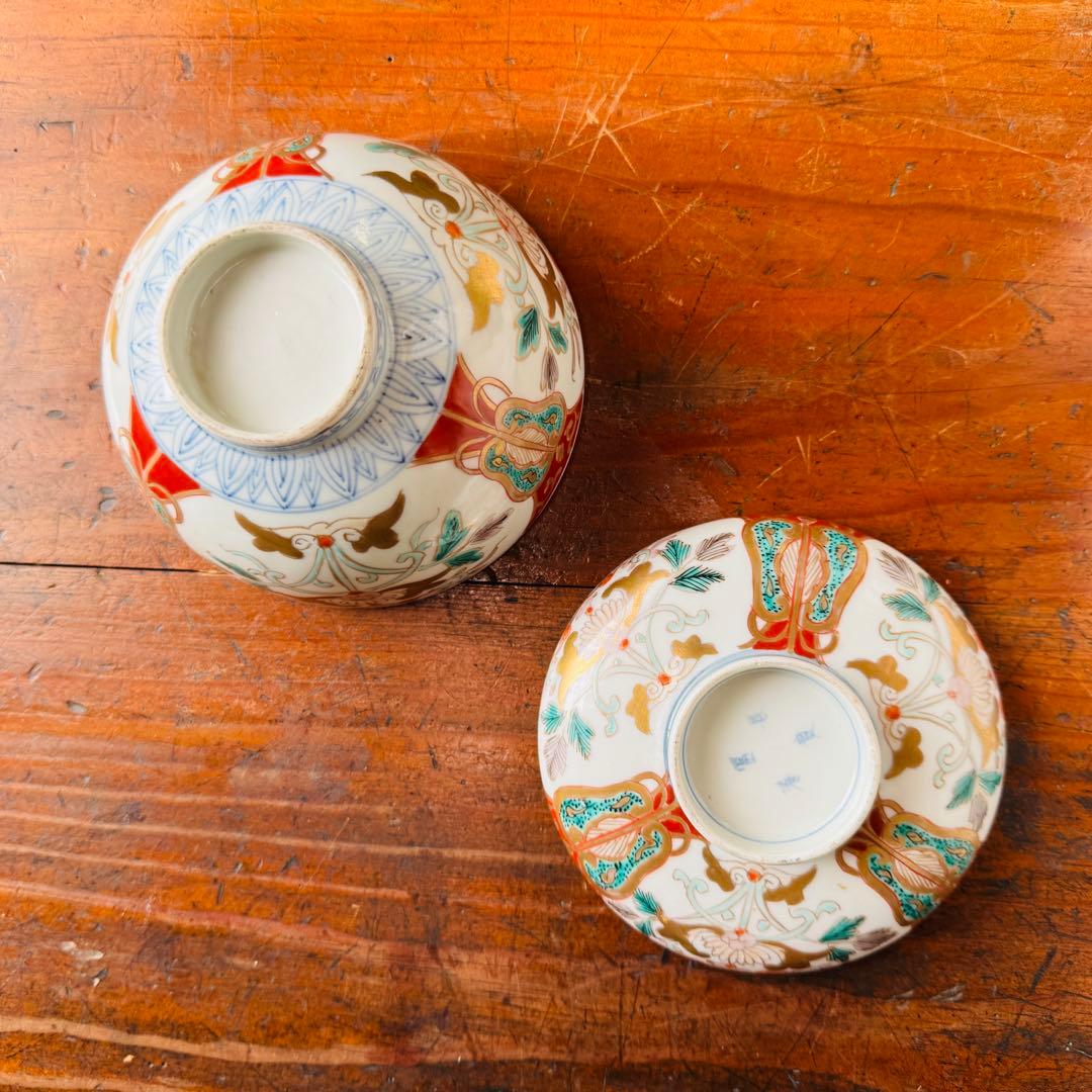 骨董皿　古伊万里　金彩色　絵蓋付ご飯茶碗2客　麒麟　江戸期　軍配文