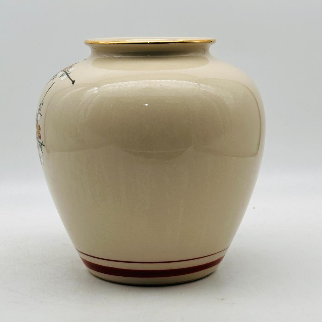 T　九谷焼　花器　花入れ　花瓶　陶器　梅模様 陶芸品　唐津