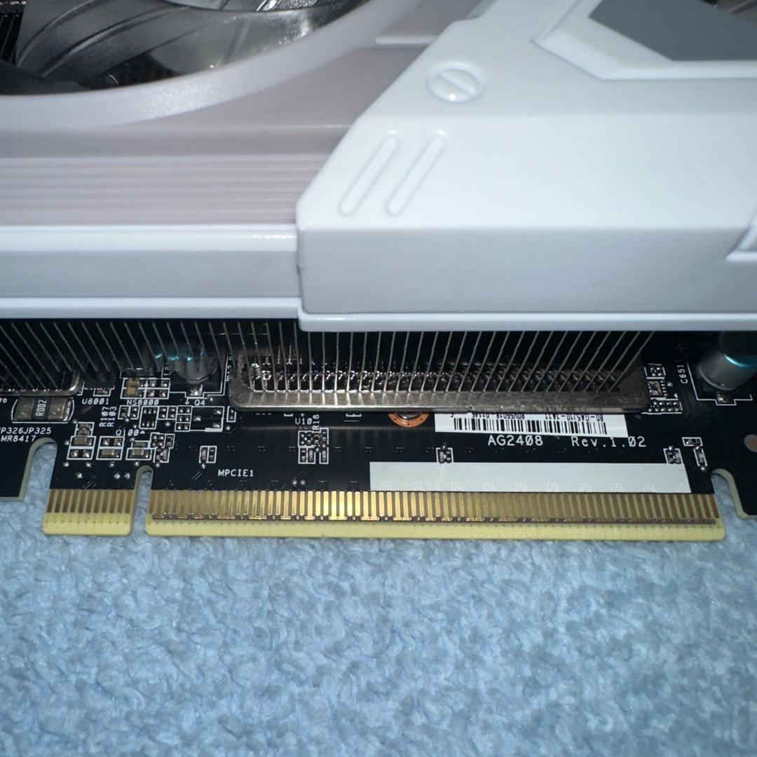 【美品】【保証】ASRock　RadeonRX9060XT16GB