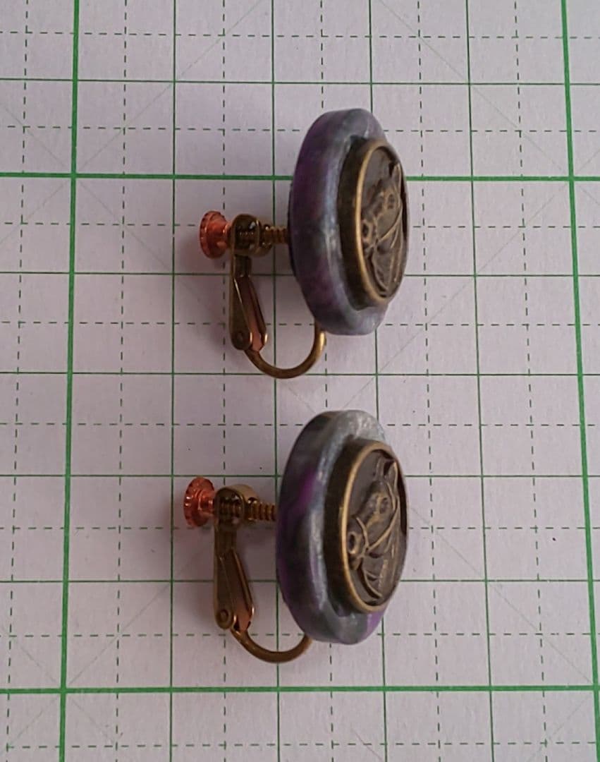 HM　イヤリング　ゴールド系　ホース　馬