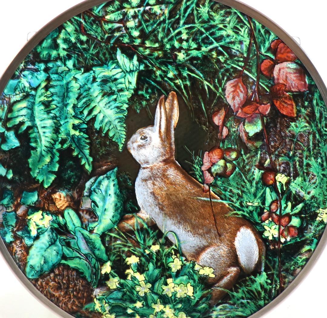 ウィリアム・ジェームズ・ウェッブヴィンテージステンドグラス 植物に囲まれたウサギ