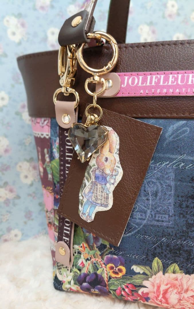 ジョリーフルール　コラコラ&テイラー　バッグチャーム付トート