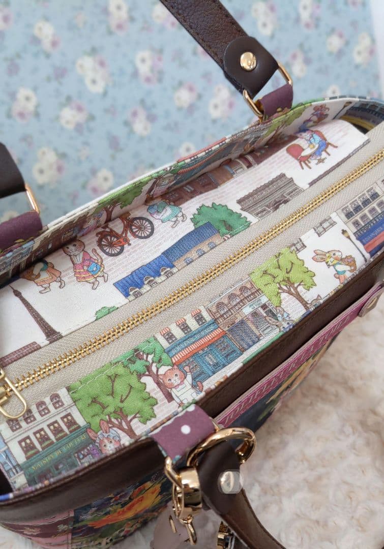 ジョリーフルール　コラコラ&テイラー　バッグチャーム付トート