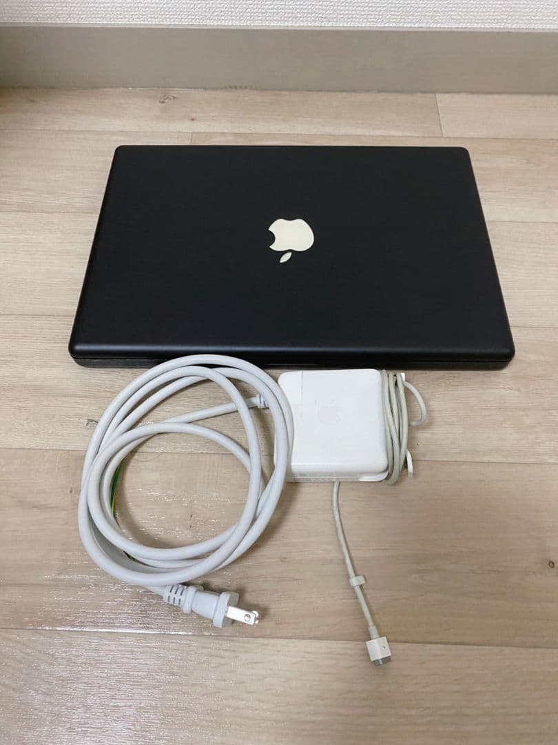 【超希少！！】Black MacBook