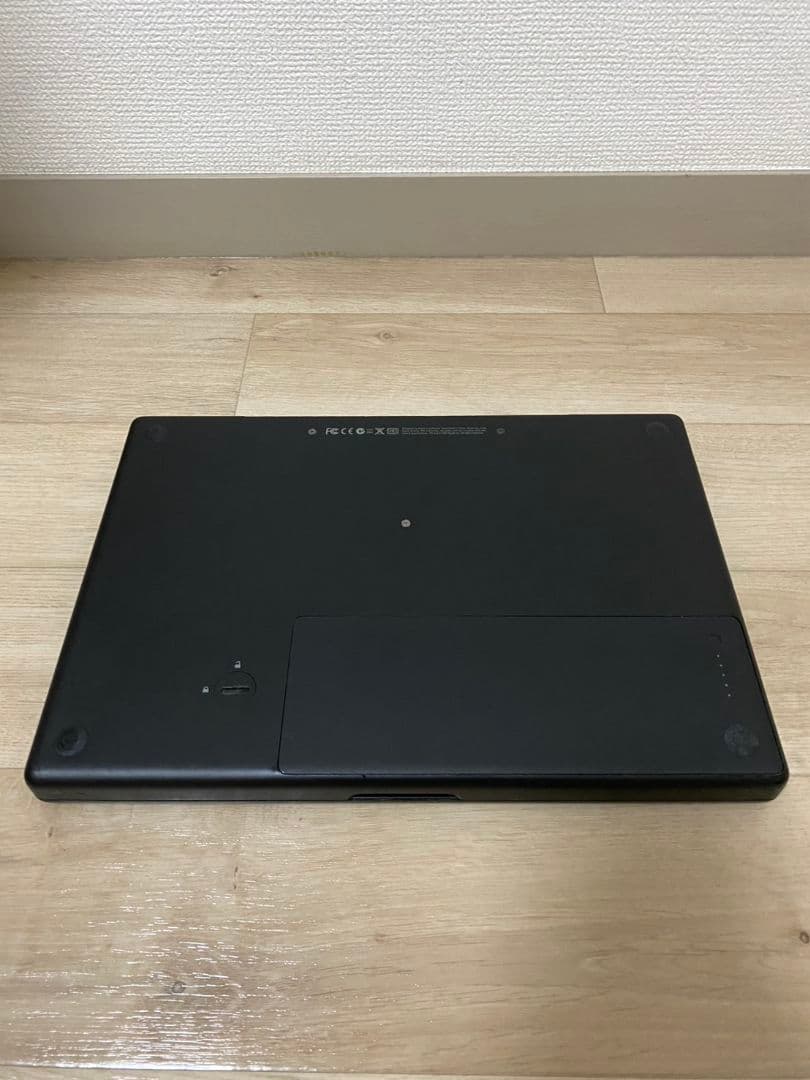 【超希少！！】Black MacBook