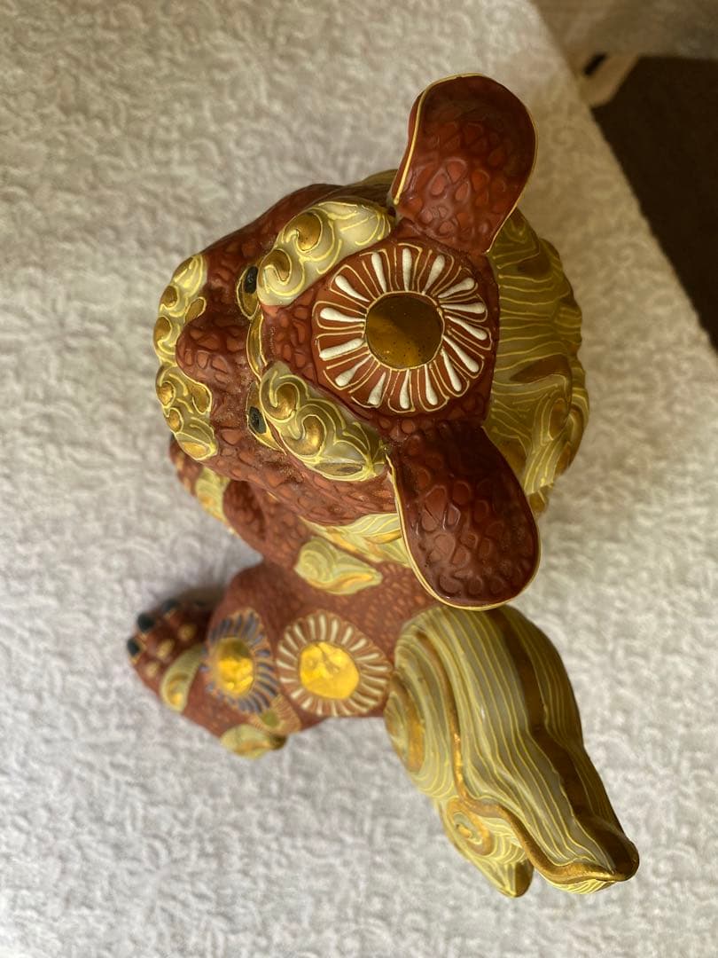 玉乗り獅子　九谷焼　縁起物