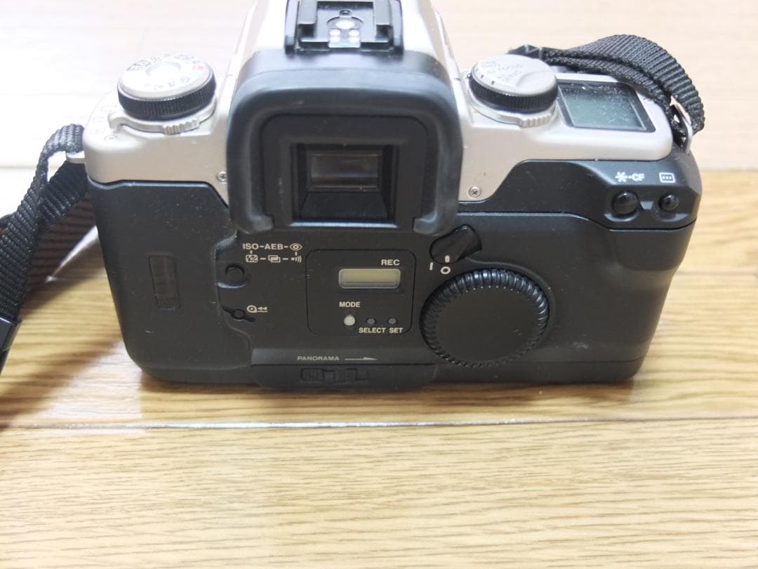キャノン　EOS55　レンズ２本　バッグ・三脚セット