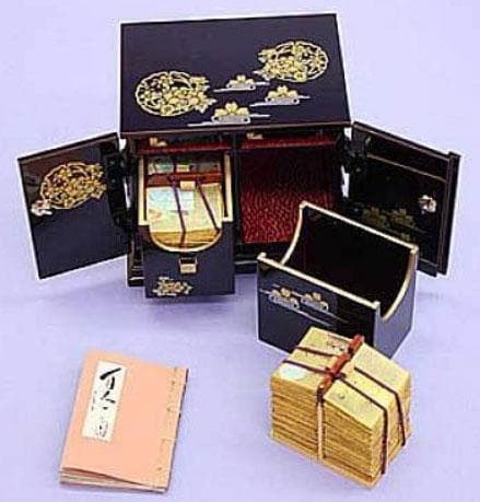 高級溜塗 雪牡丹桜 カルタ三棚揃 35号