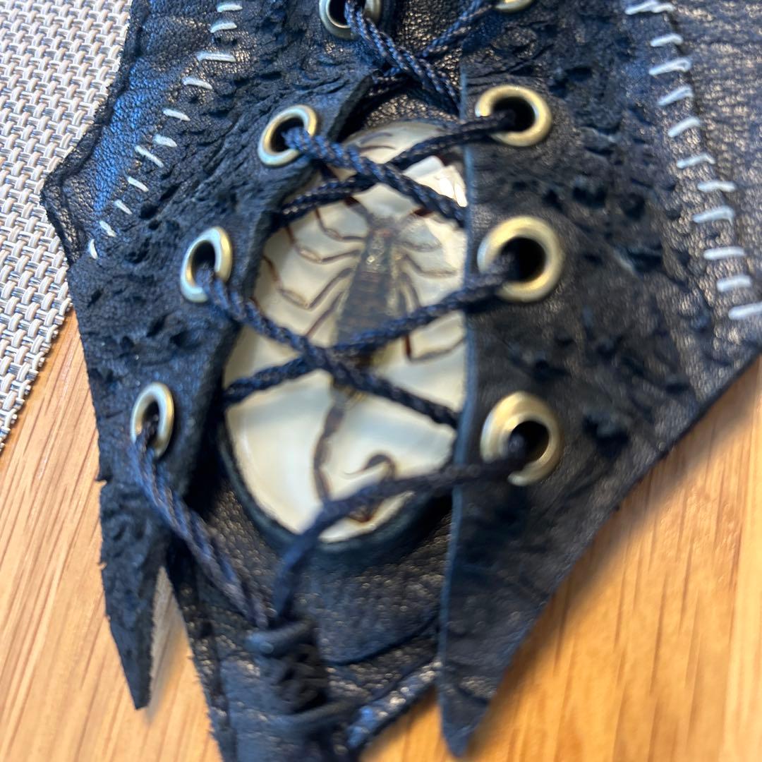 Kmrii風 パッチワークデザイン スコーピオンウォレット レースアップ