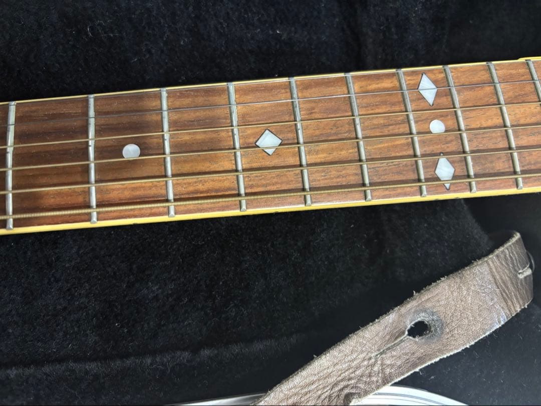 Ovation Celebrity CC 057 アコースティックギター