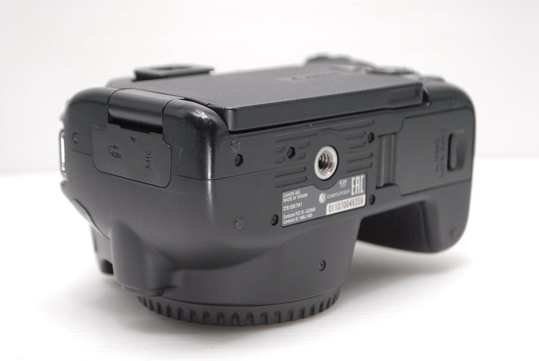 ❤️べこる様❤️Canon kiss X10 Wi-Fi機能付き 大人気 美品 両親