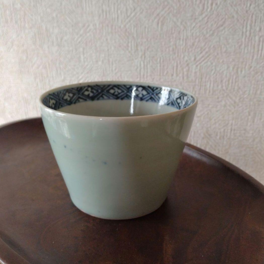 古伊万里青磁染付大振り蕎麦猪口