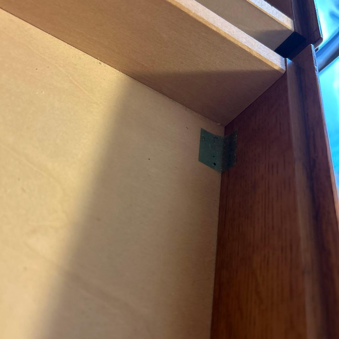 天然木　食器棚　お洒落　アーリーアメリカンシリーズ　クラシック　送料込