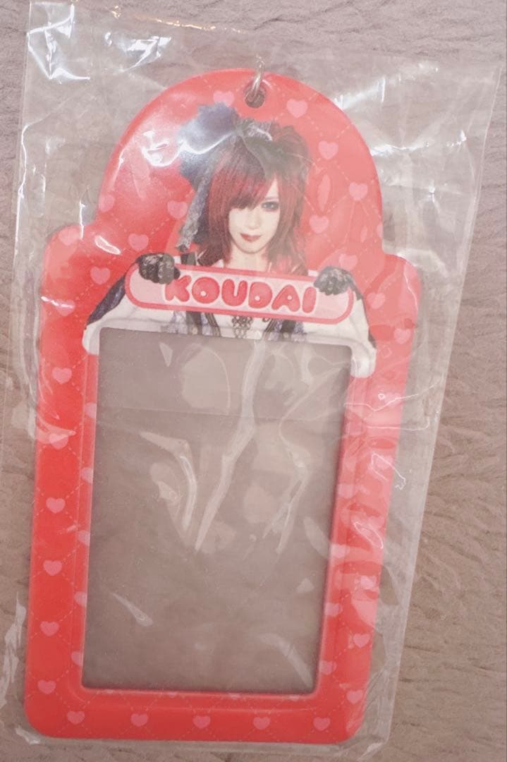 Royz 公大生誕Tシャツ チェキキーホルダー