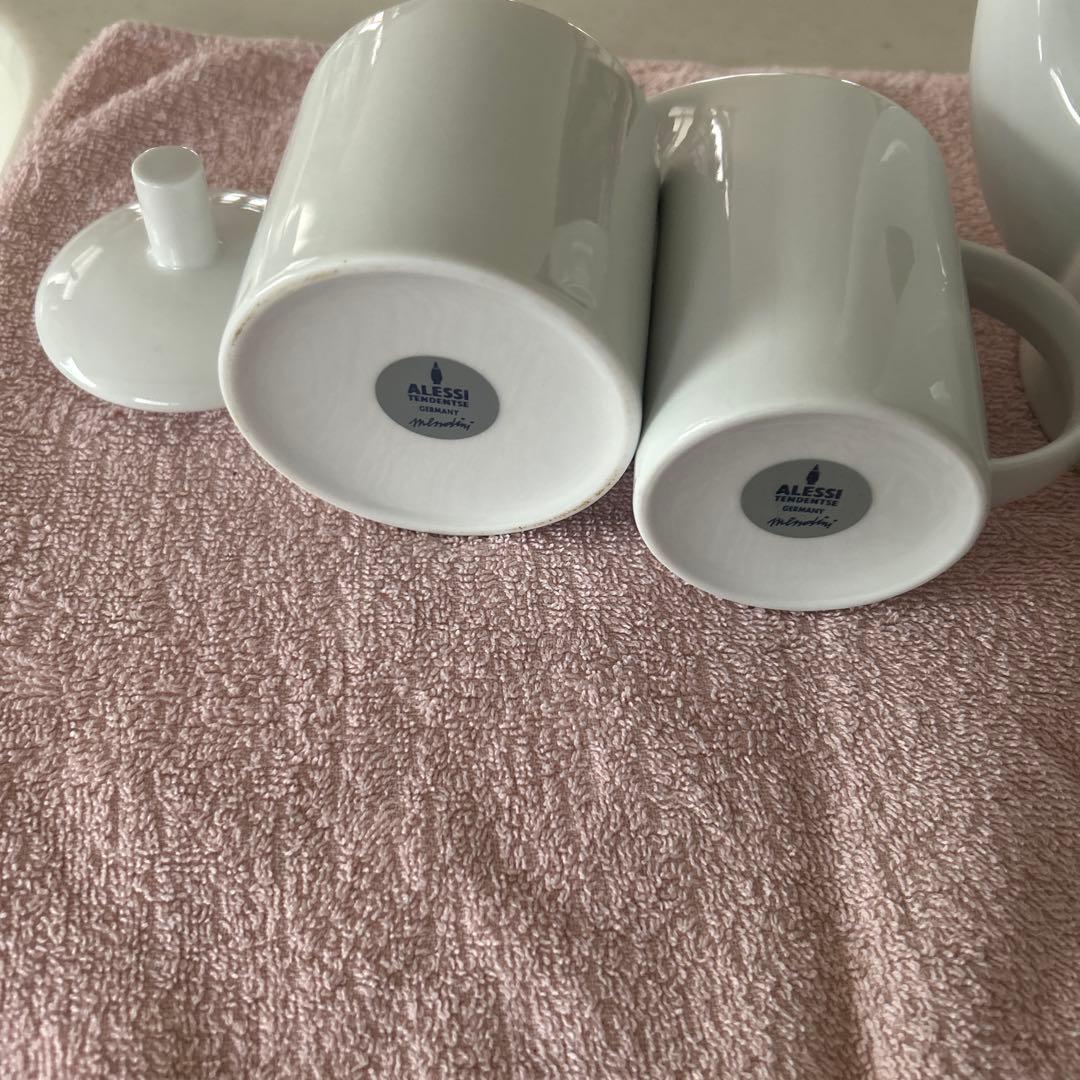 アレッシー　メンディーニ　コーヒーポット、シュガー、クリーマー