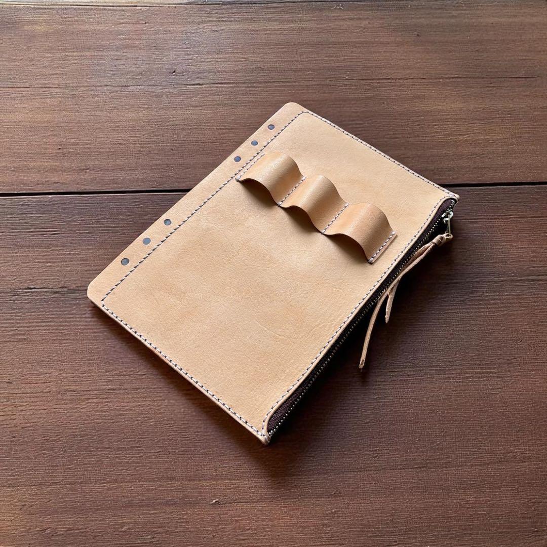 ポケット＆ペンホルダー一体型A5ホルダー