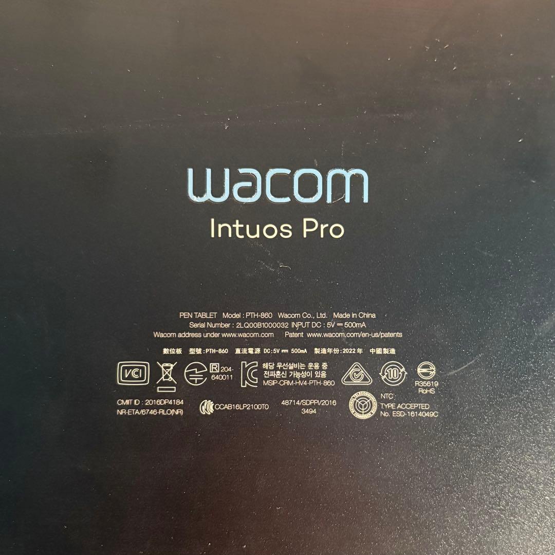 wacom intuos pro Lサイズ　PTH-860