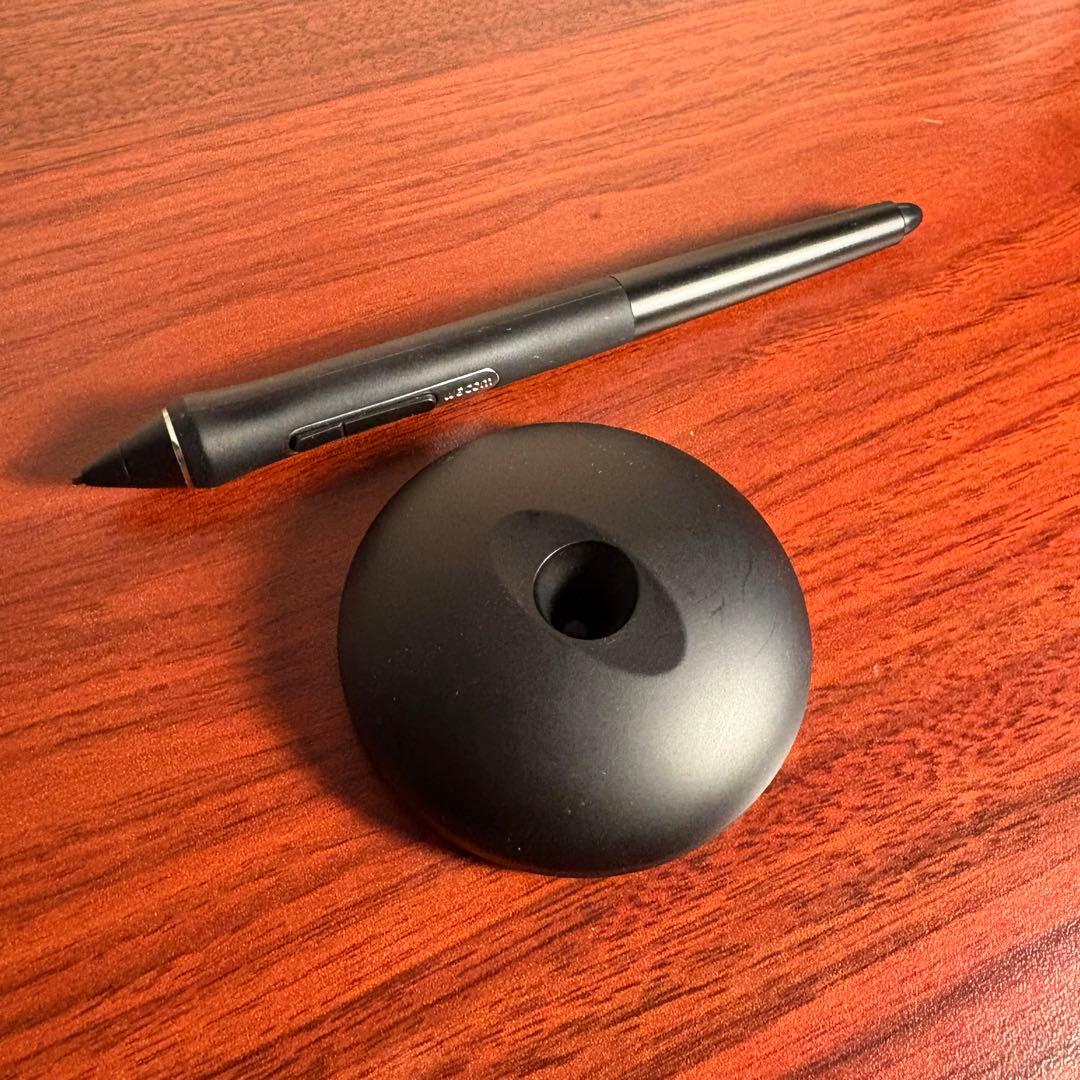 wacom intuos pro Lサイズ　PTH-860