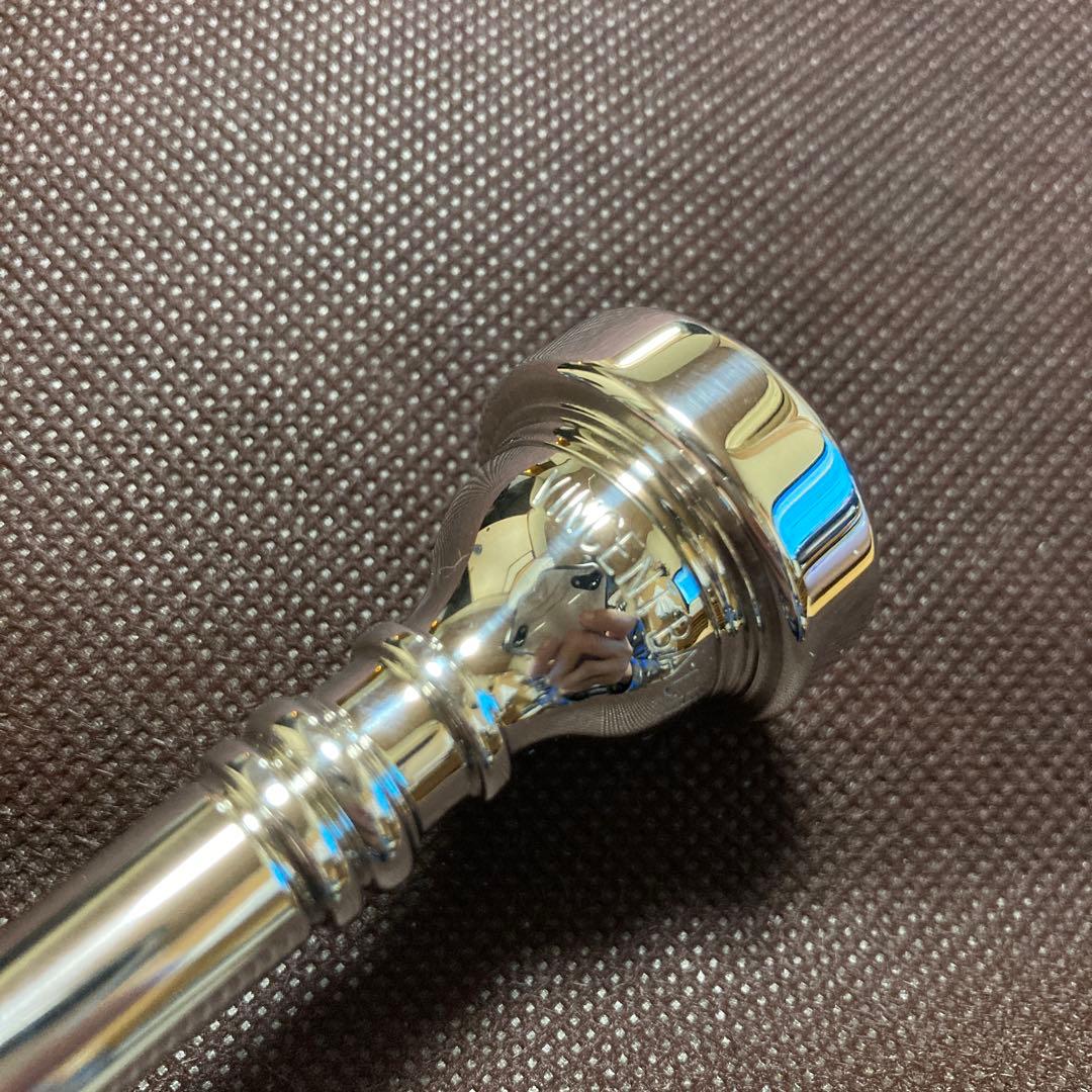 【送料込】Vincent Bach コルネットマウスピース　1C