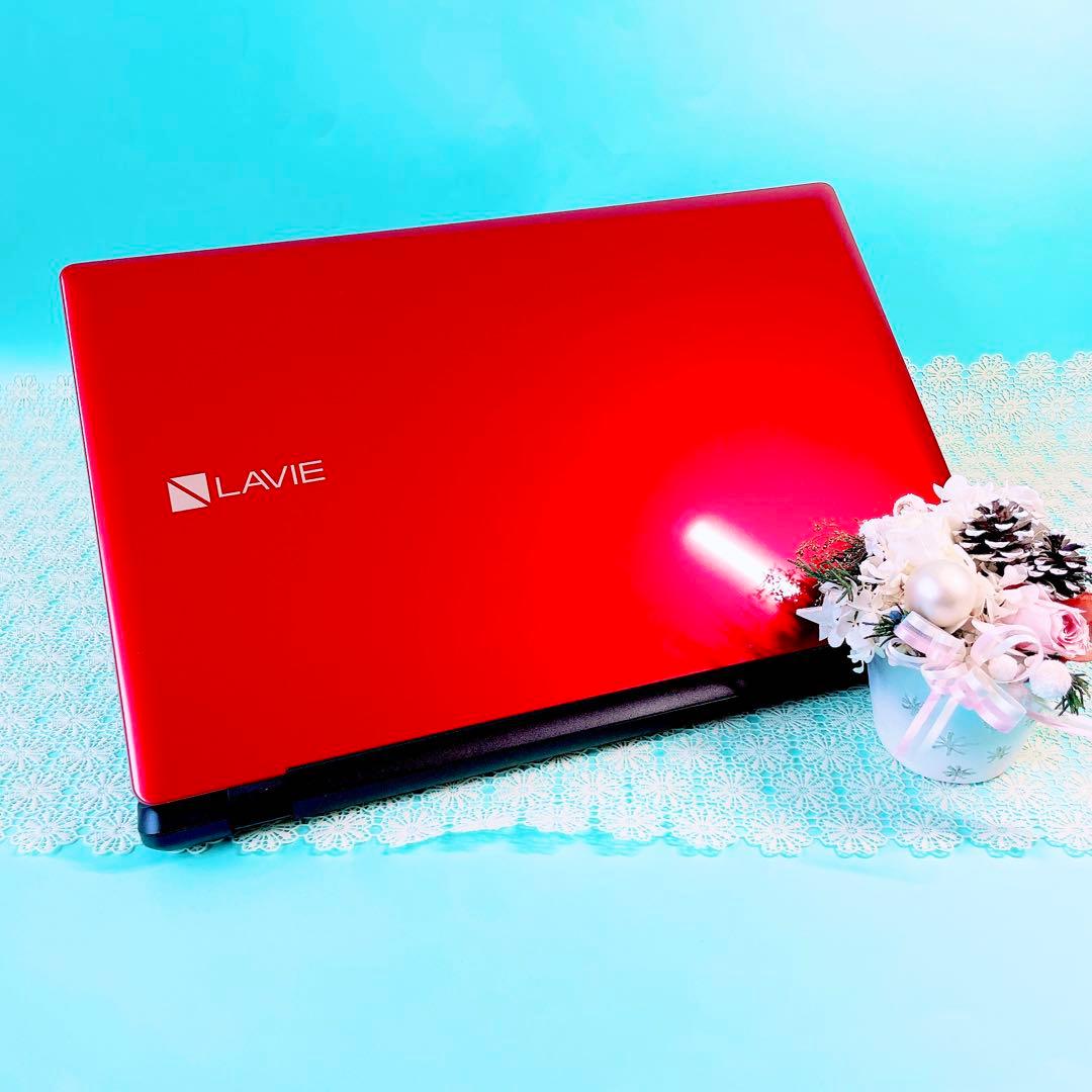 たっぷり大容量1TB✨️薄型ノートパソコン✨️おしゃれ赤❣️カメラ付きテンキー事務作業
