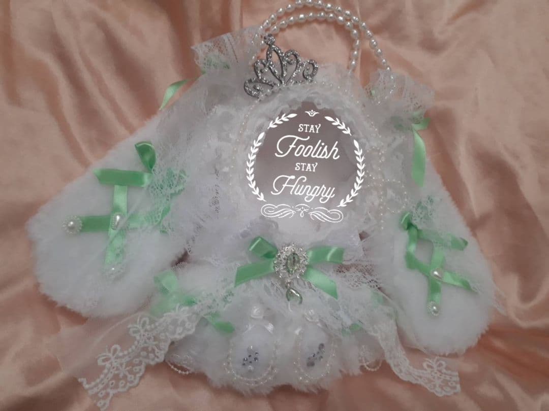 ♡様　ぬい服　ふわふわうさみみおすわり着ぐるみにじぬいともぬいにとたん