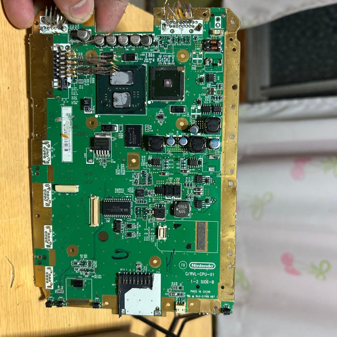 Nintendo B-3105-Z-1 基板