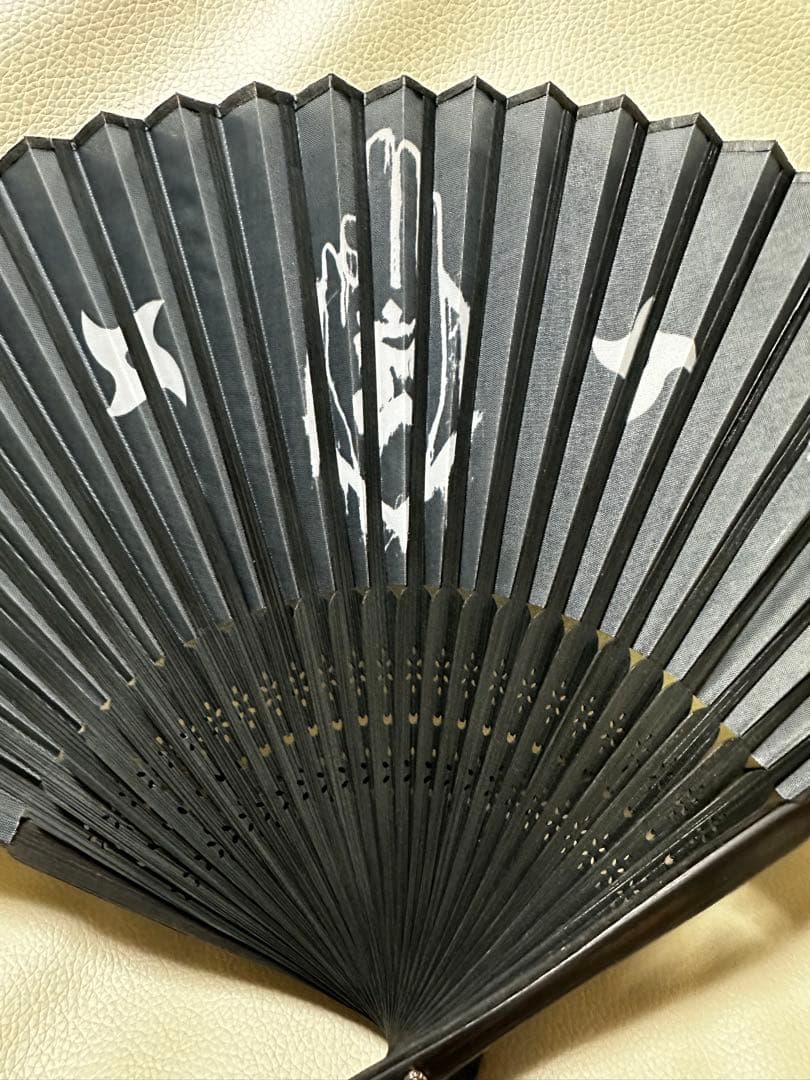 新天地開闢集団ジグザグ 扇子