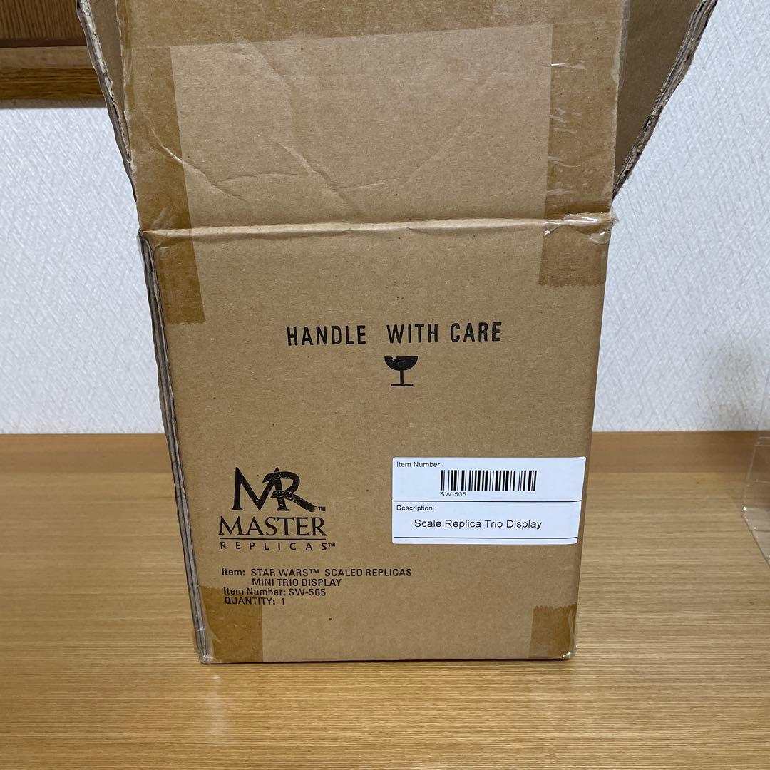 【未使用】マスターレプリカ スターウォーズ ミニライトセーバー 3本用ケース