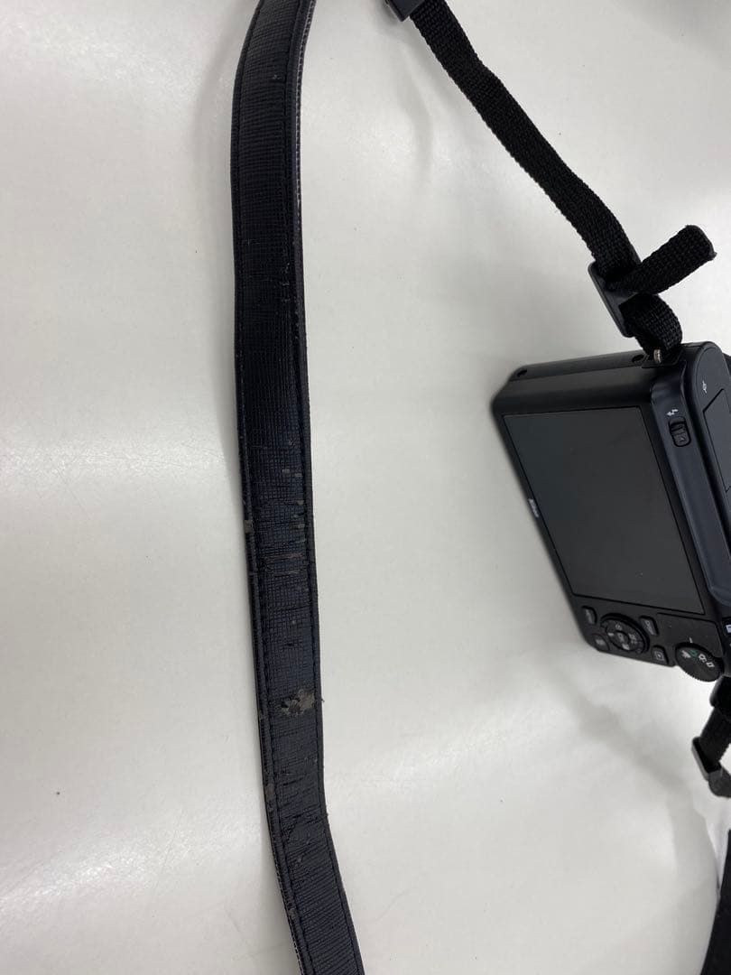 Nicon 1 J1 ・ミラーレス一眼カメラ　J1 MODEL