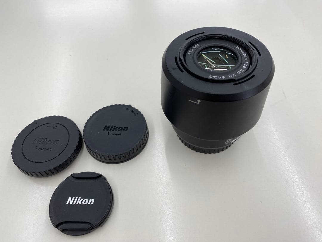 Nicon 1 J1 ・ミラーレス一眼カメラ　J1 MODEL