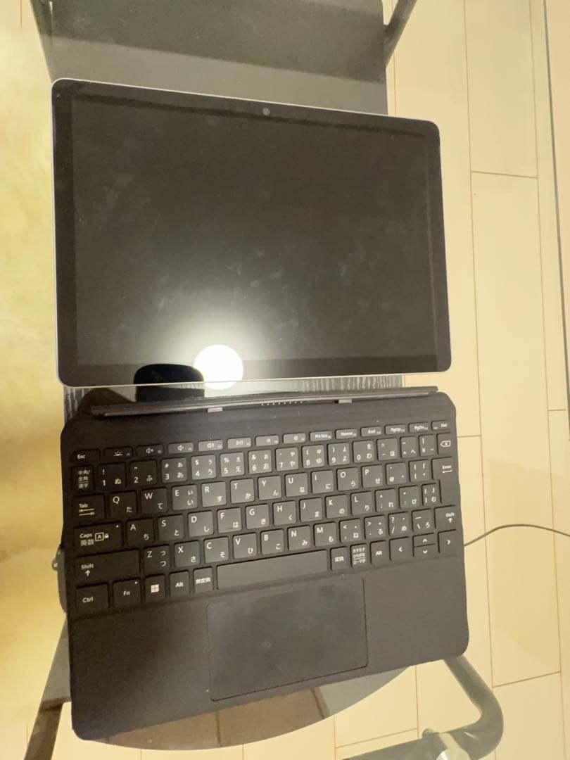 Windowsタブレット 本体 + キーボード （マウス、充電器、バック付）