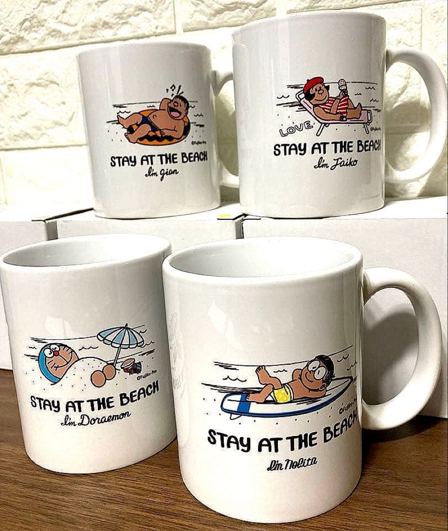 【沖縄限定★希少品★お買得】日焼けドラえもん　ビーチマグカップ 4個セット