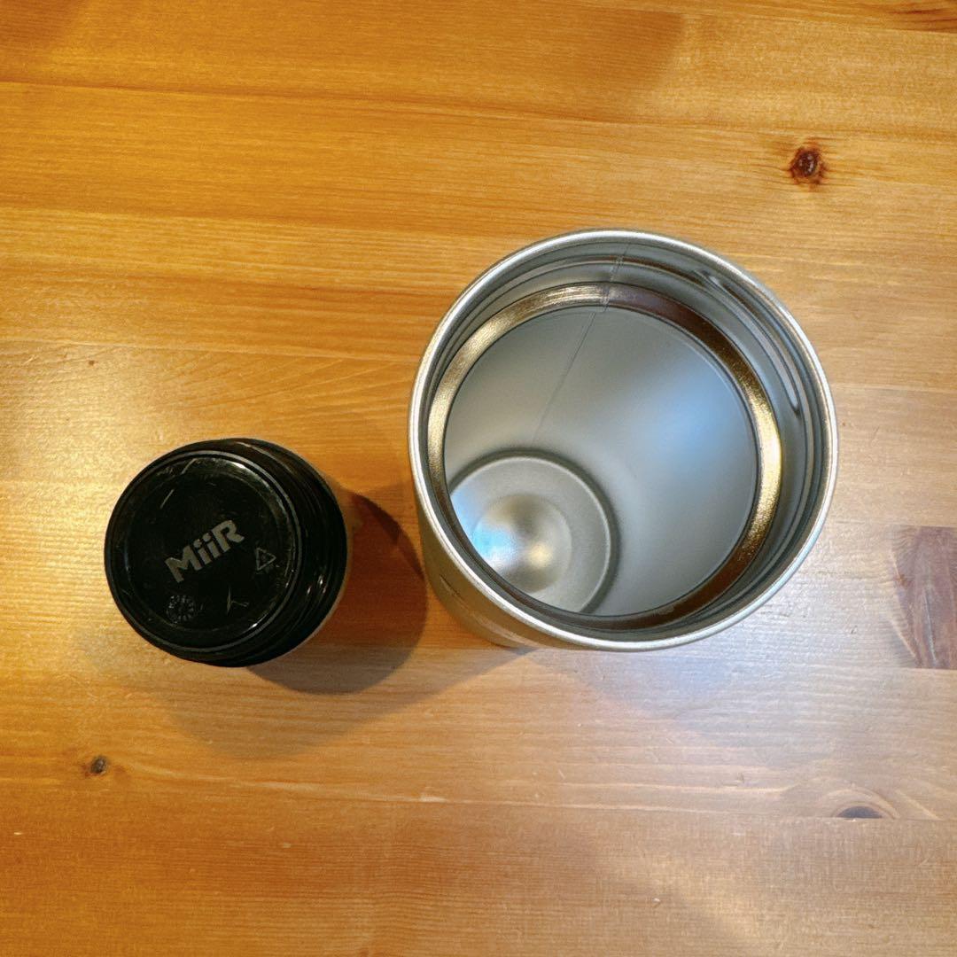 スターバックス MiiR ハンドル付き水筒 グレージュ