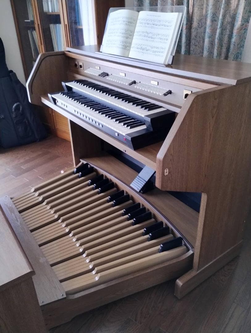 鍵盤楽器 YAMAHA Classic Organ F-200