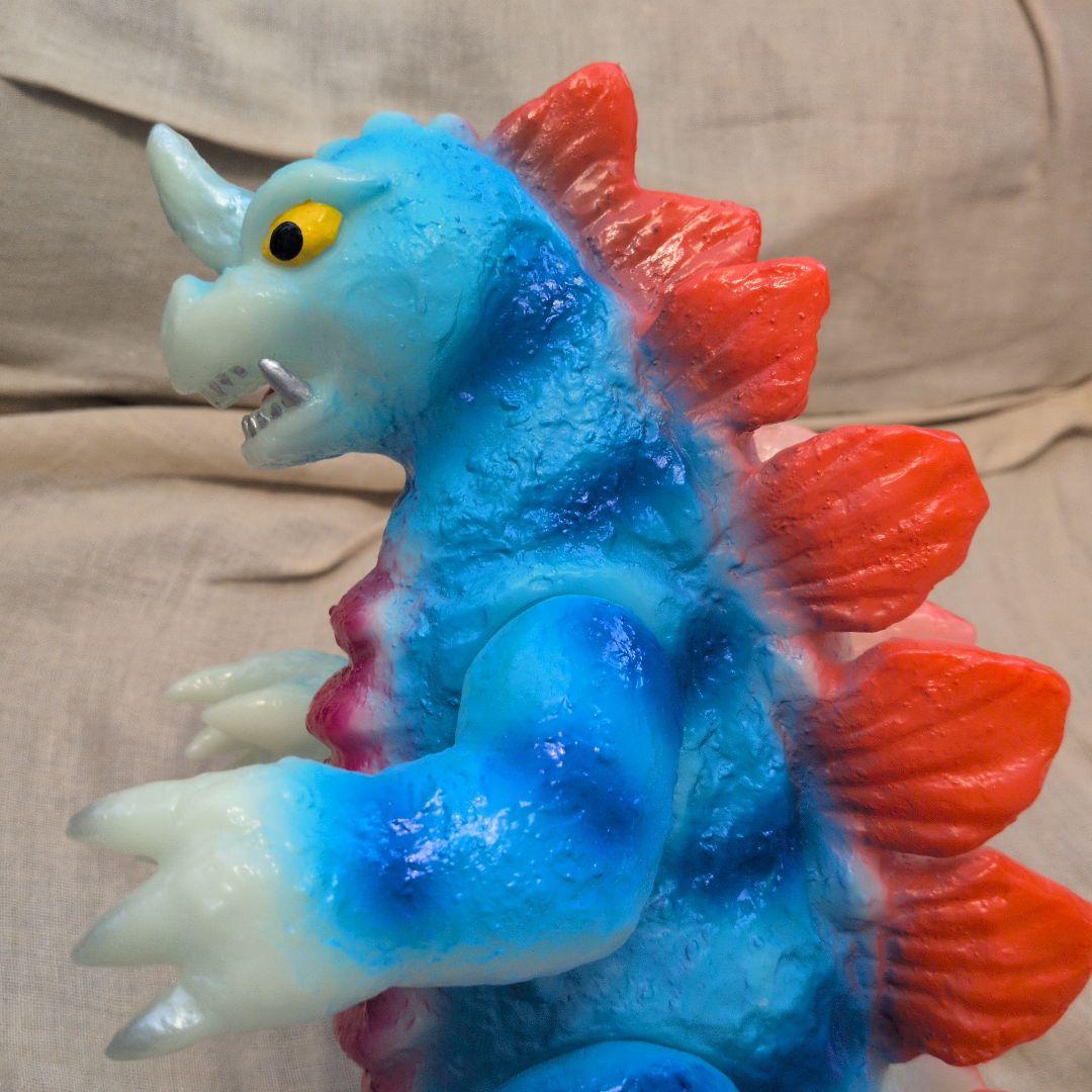 マルサン　キングゴドラス450 tokyo toy bastard　蓄光 GID