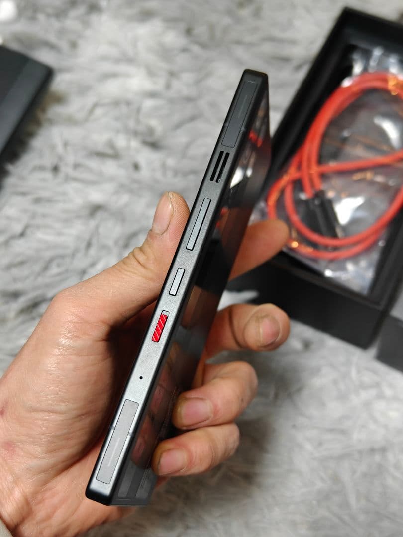 スマートフォン本体 REDMAGIC 11 pro 12/256gb global version