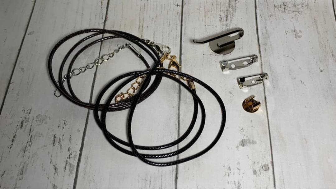 お値下げ致しました。レジンヘアゴム黒猫ちゃんバレンタイン