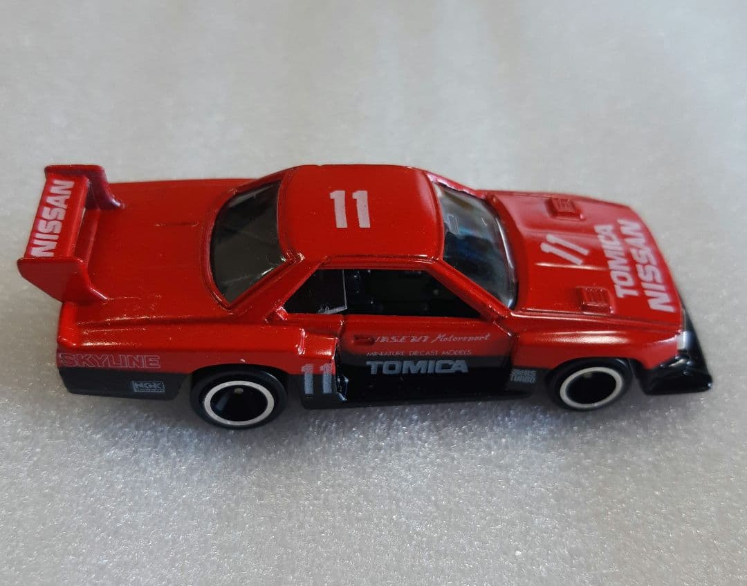 トミカ 65 ニッサン スカイライン シルエット フォーミュラ TOMY