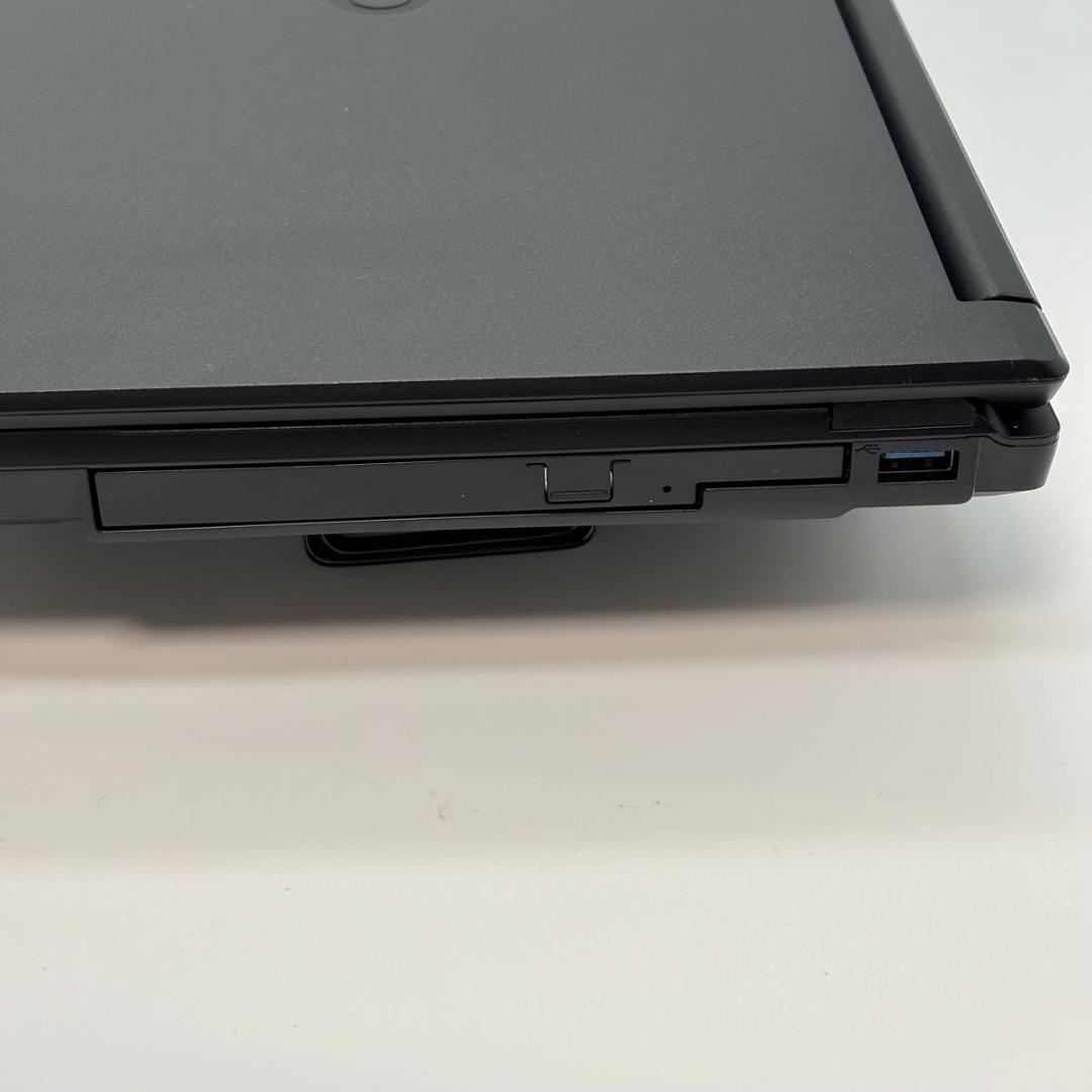 富士通 A5512/J FMVA94004 i5-1245U 3104