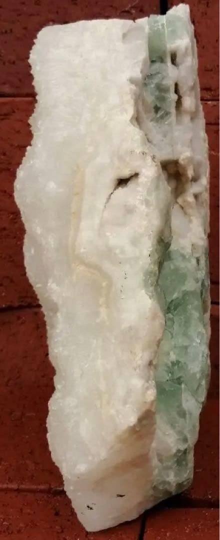 フローライト水晶2.2kg ーt831