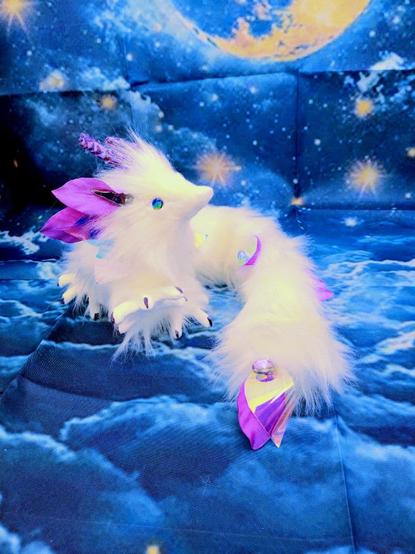 瞳蓄光　神水精龍　アートドールハンドメイドぬいぐるみホタルガラスオーロラドラゴン